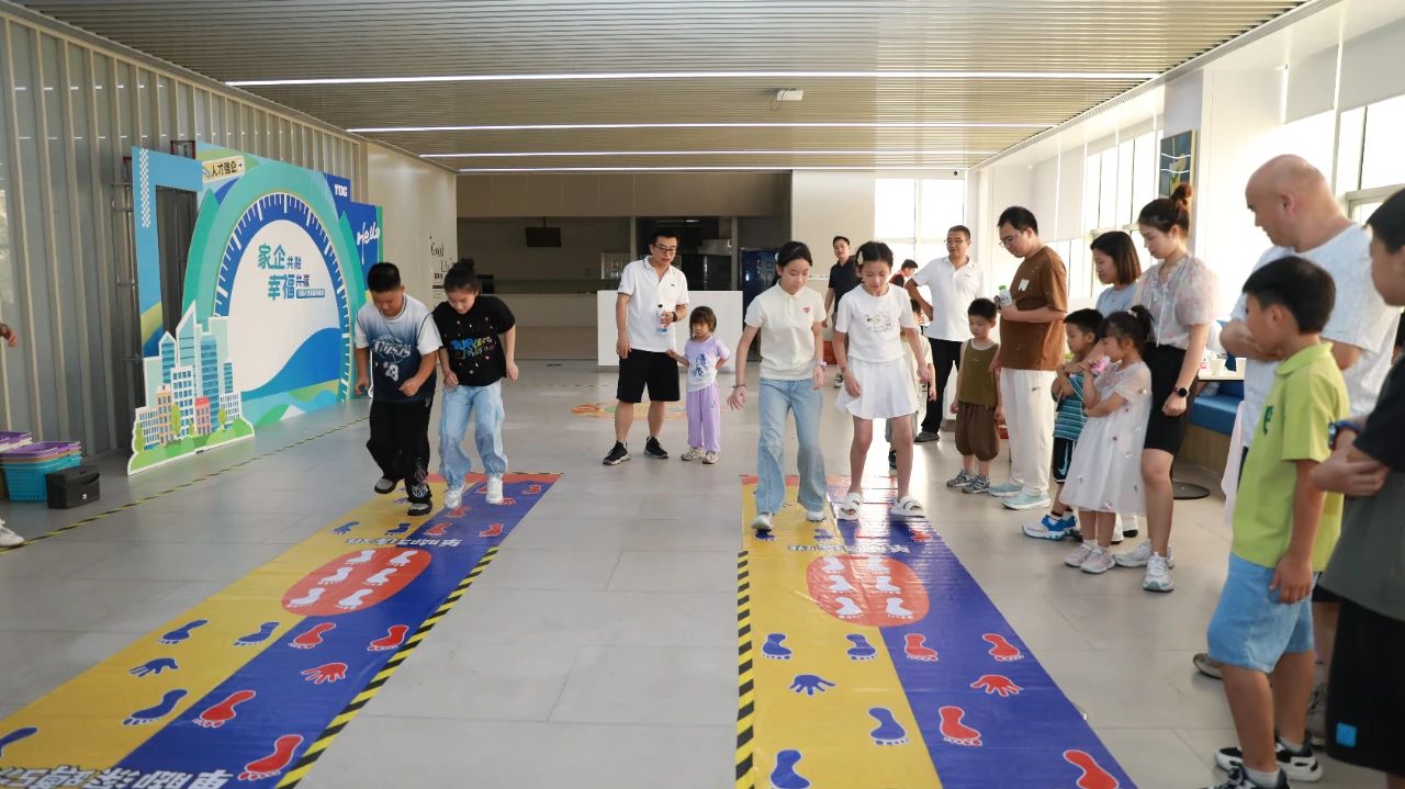 1754984927594103.jpg 214a1d218e9dc398cda93c32b897bb47.jpg